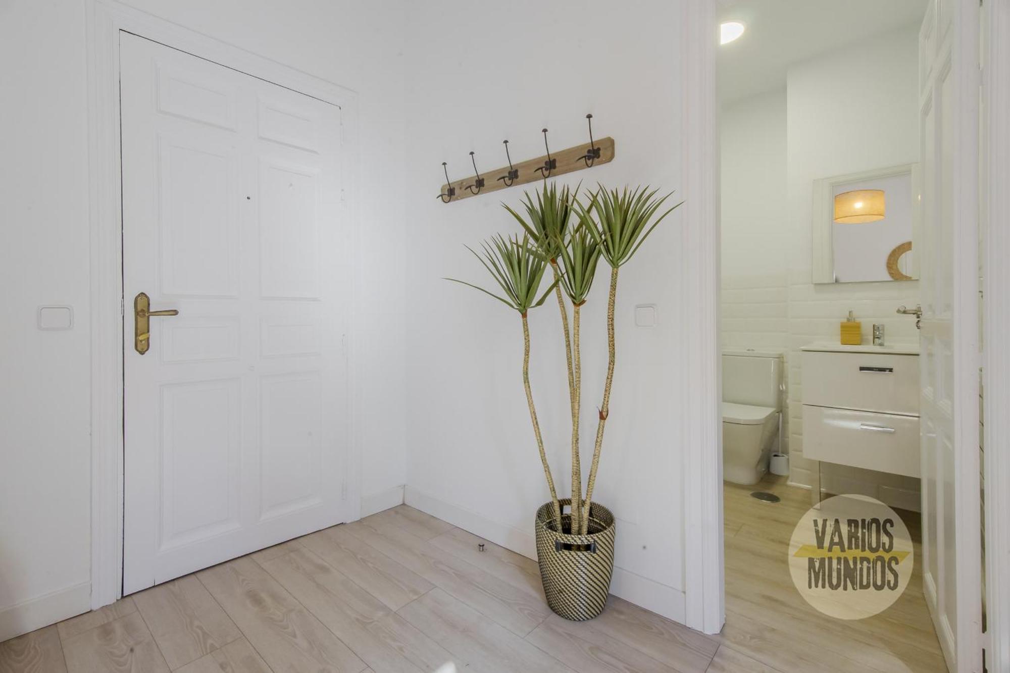 Elegant Apt Para 4Pax En Las Letras-Cortes Μαδρίτη Εξωτερικό φωτογραφία